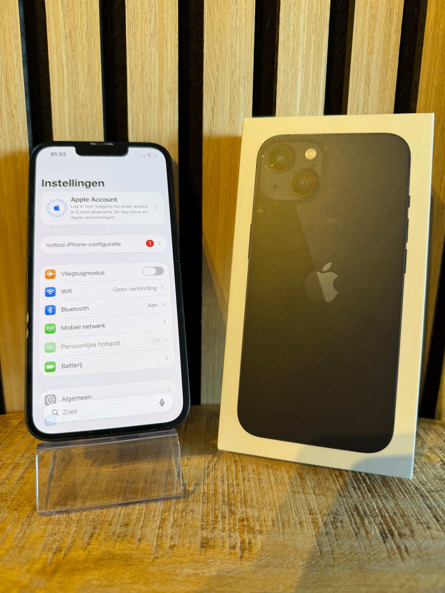 iPhone 13