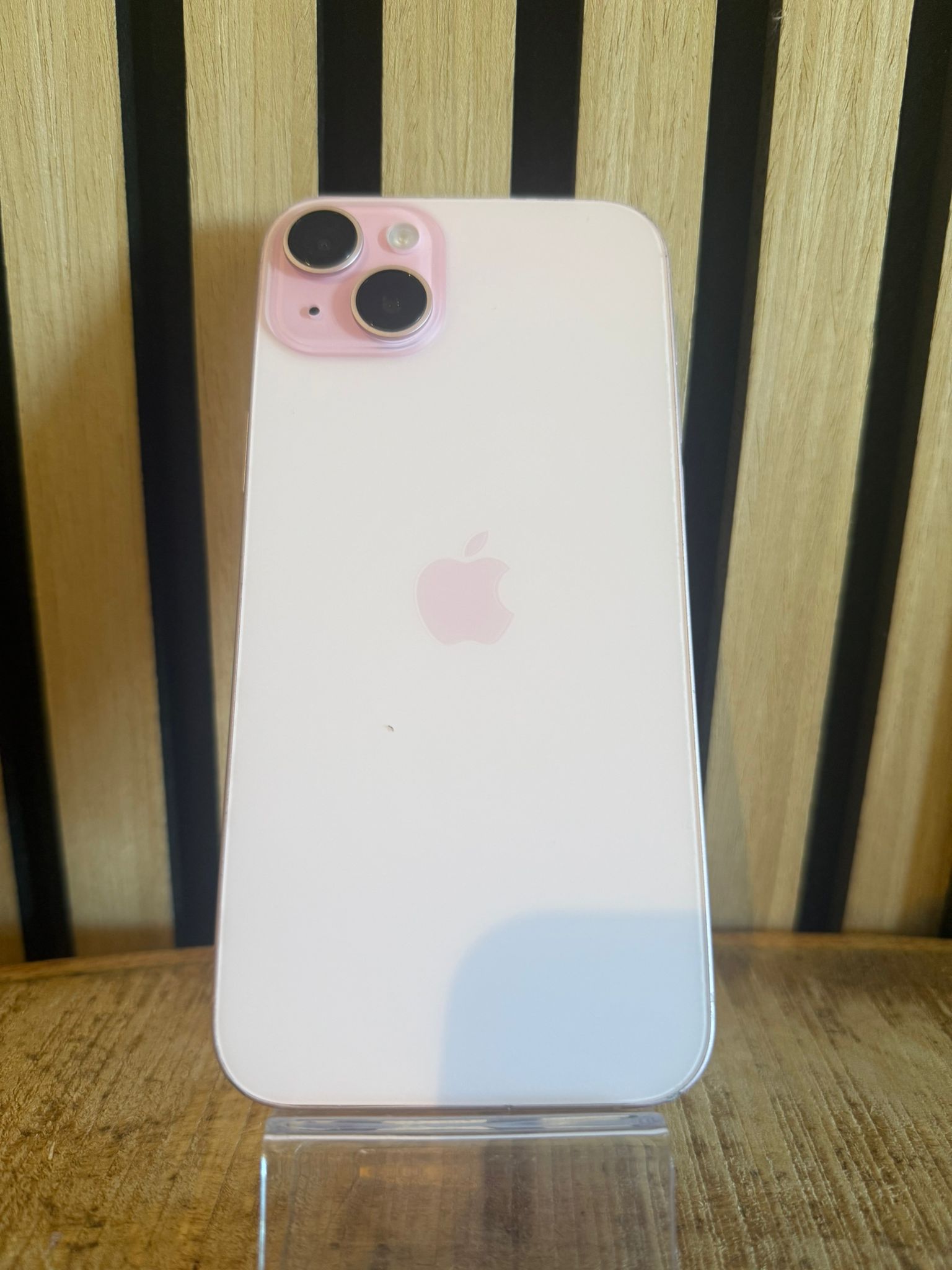 iPhone 15 Plus