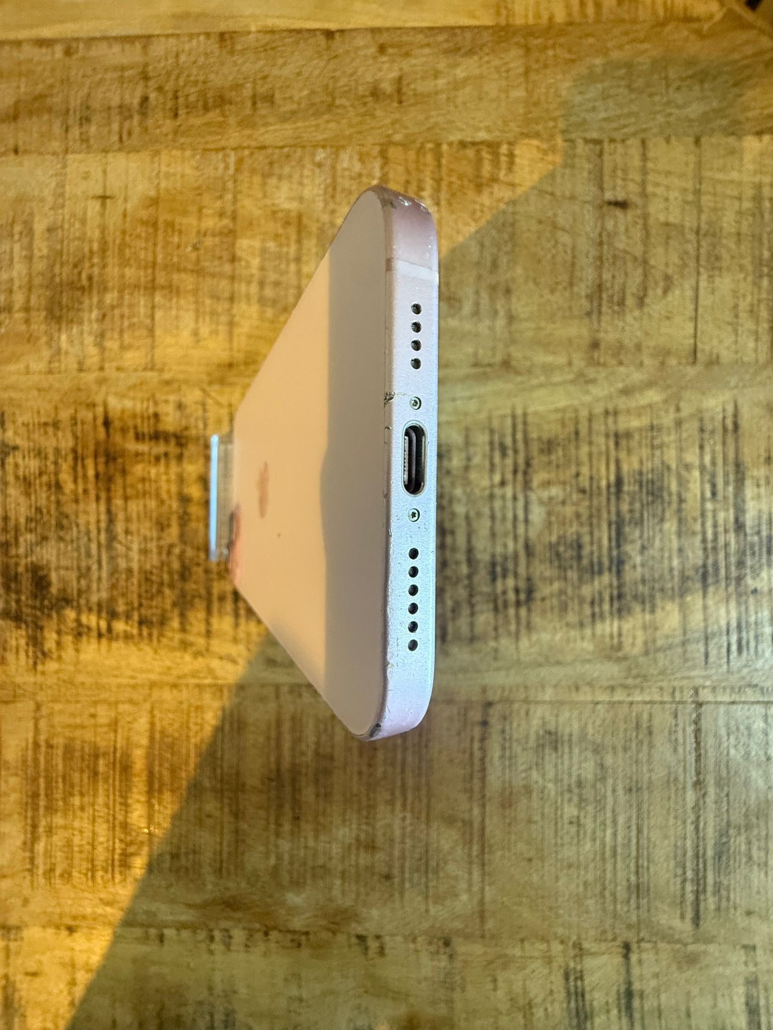 iPhone 15 Plus