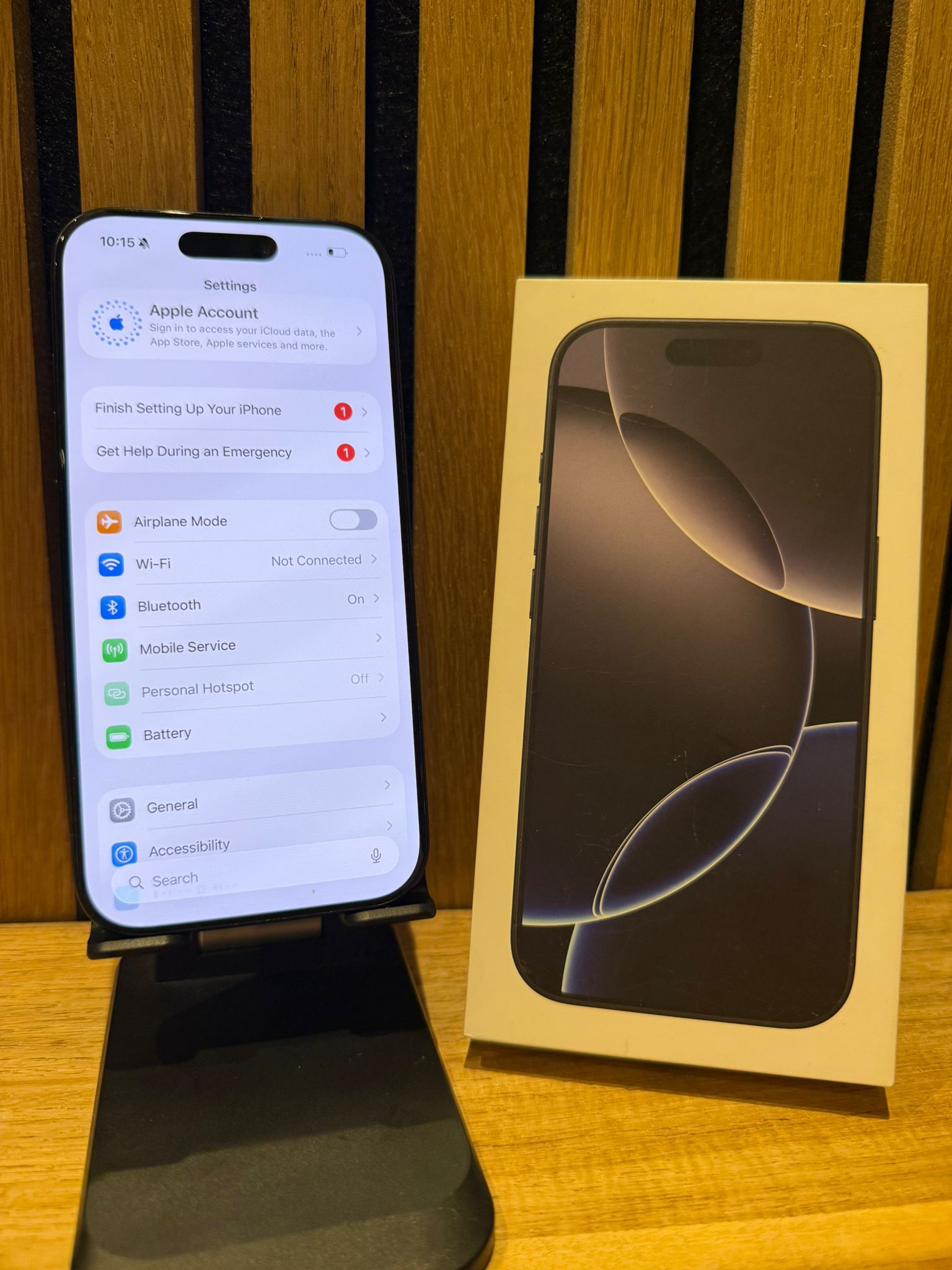 iPhone 16 Pro